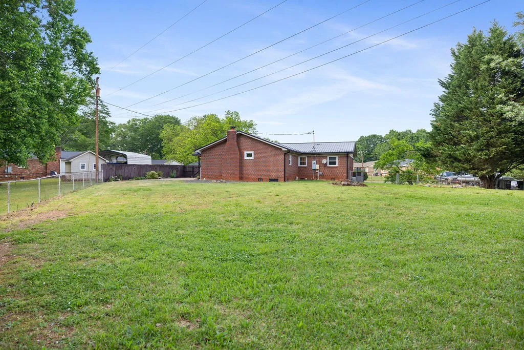 Property image 4 at 302 Jasmine Drive, Anderson, SC 29625