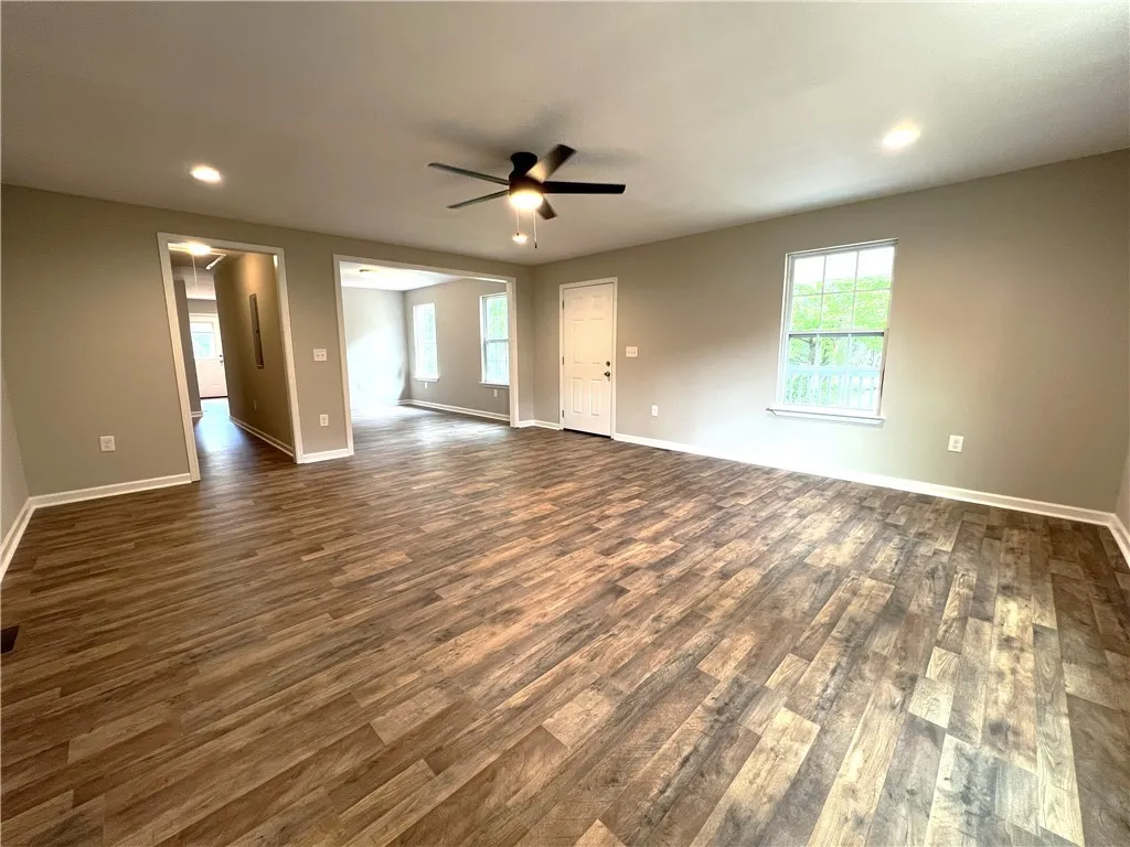 Property image 4 at 6219 Moorefield Memorial Highway, Liberty, SC 29657