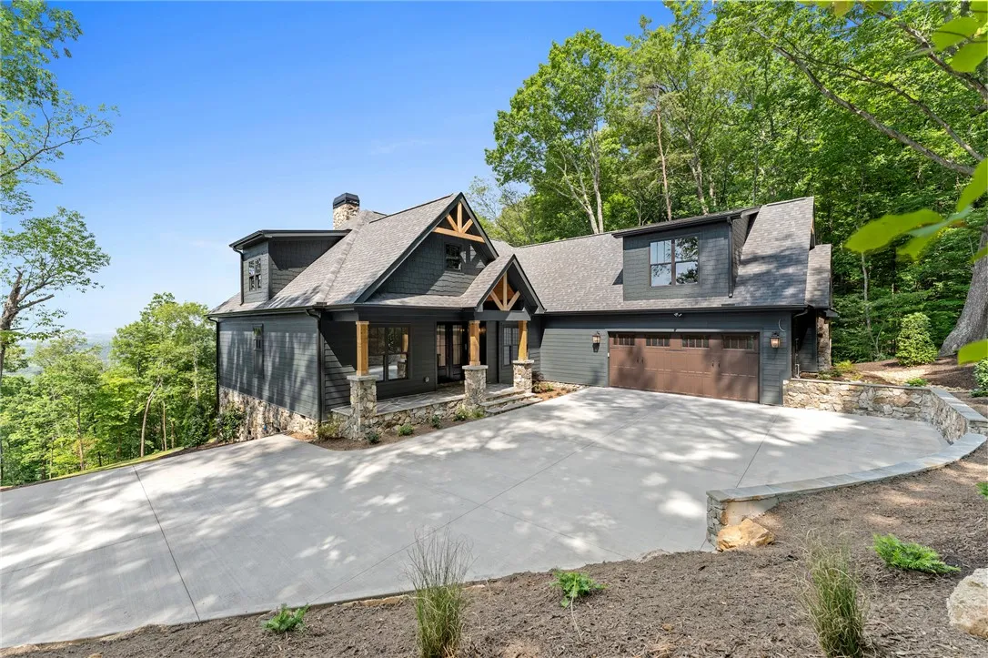 308 Longwood Drive