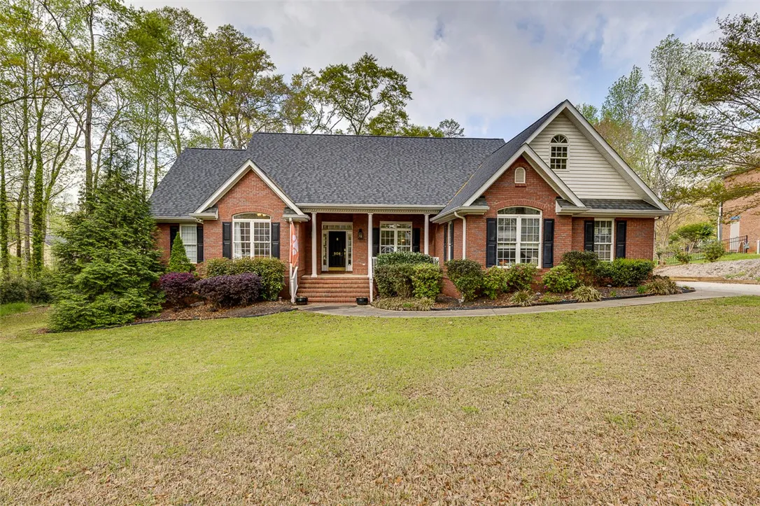 506 Brittany Park