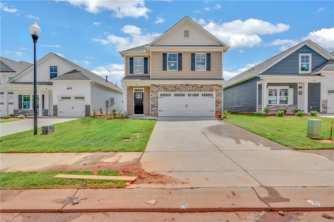 205 Brown Circle