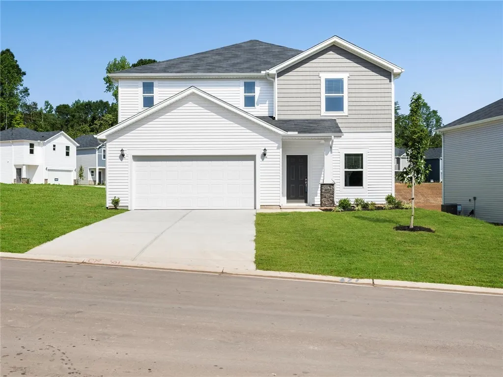 520 Cozy Bluff Road