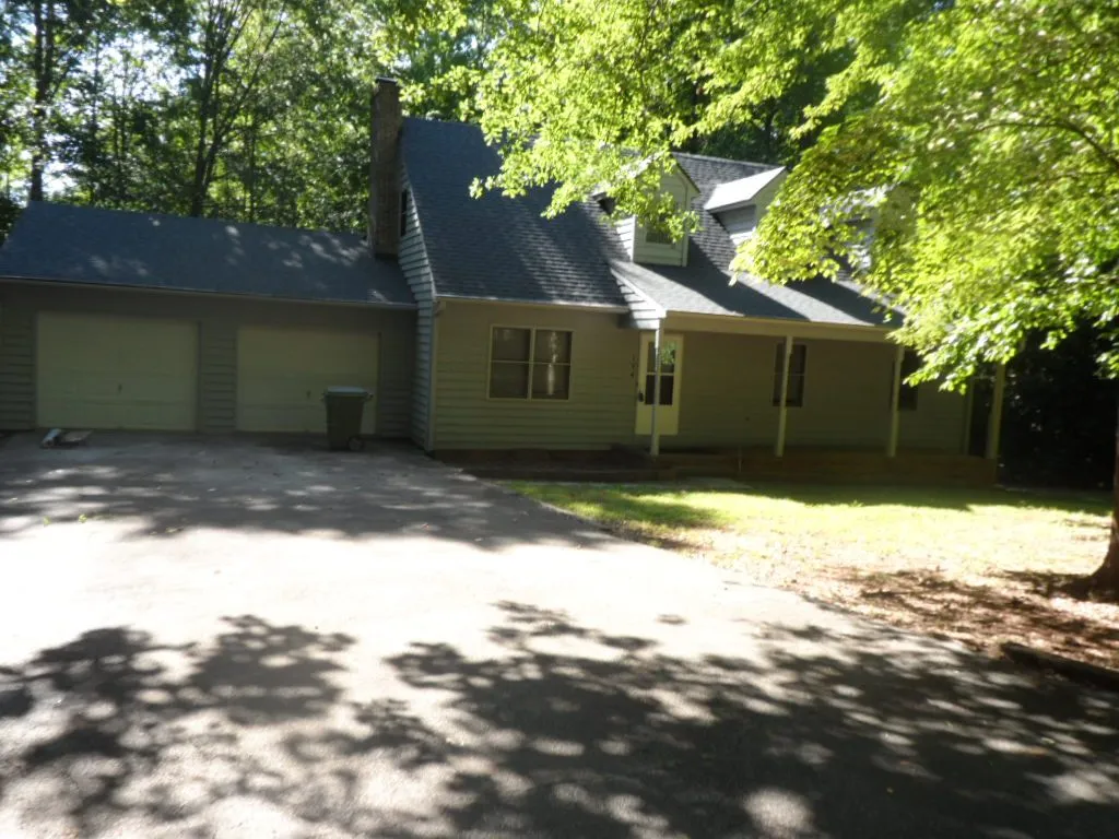 Property image 1 at 124 S Spring Street, Central, SC 29630