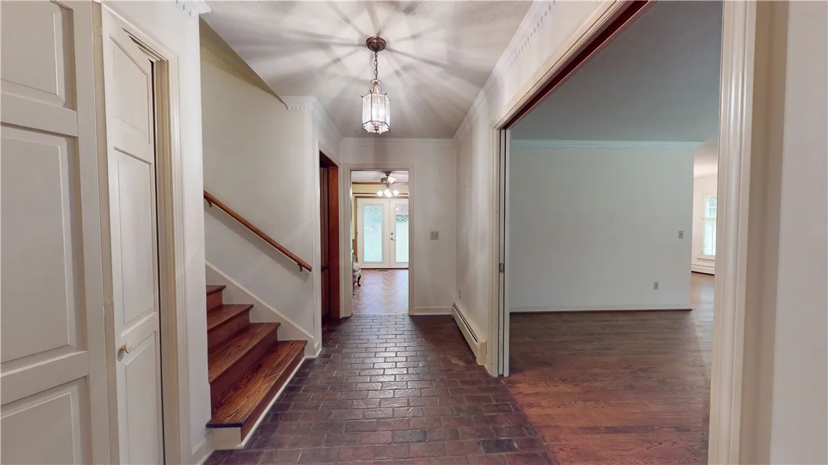 Property image 4 at 10 Poplar Drive, Clemson, SC 29631