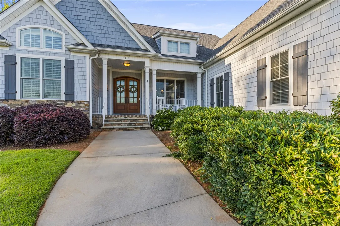 Property image 3 at 122 Crawford Lake Drive, Easley, SC 29642