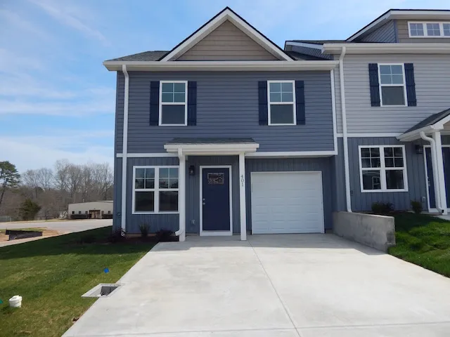 401 Bee Cove Way