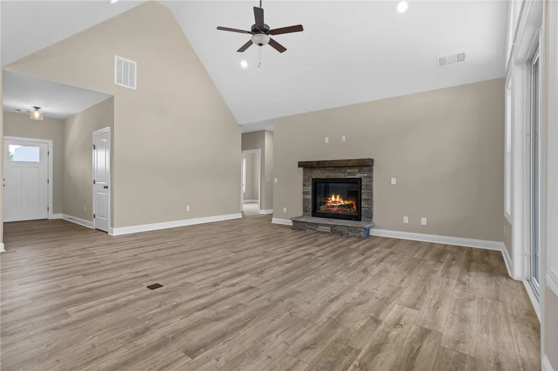 Property image 2 at 21 Old American Boulevard, Pendleton, SC 29670