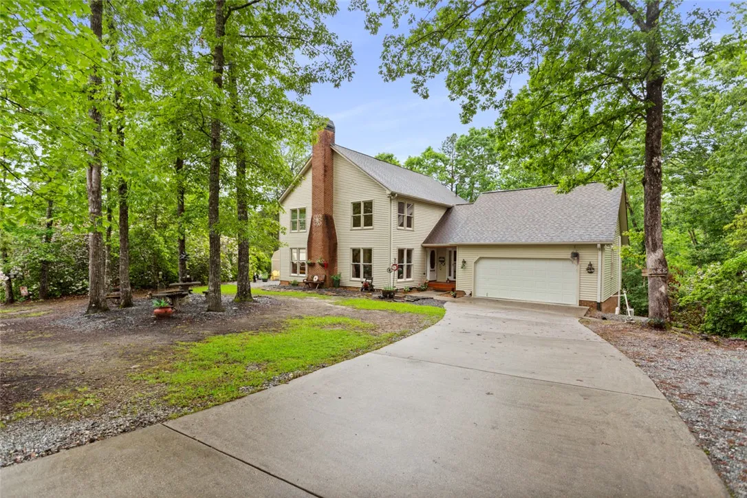 310 Fernwood Drive