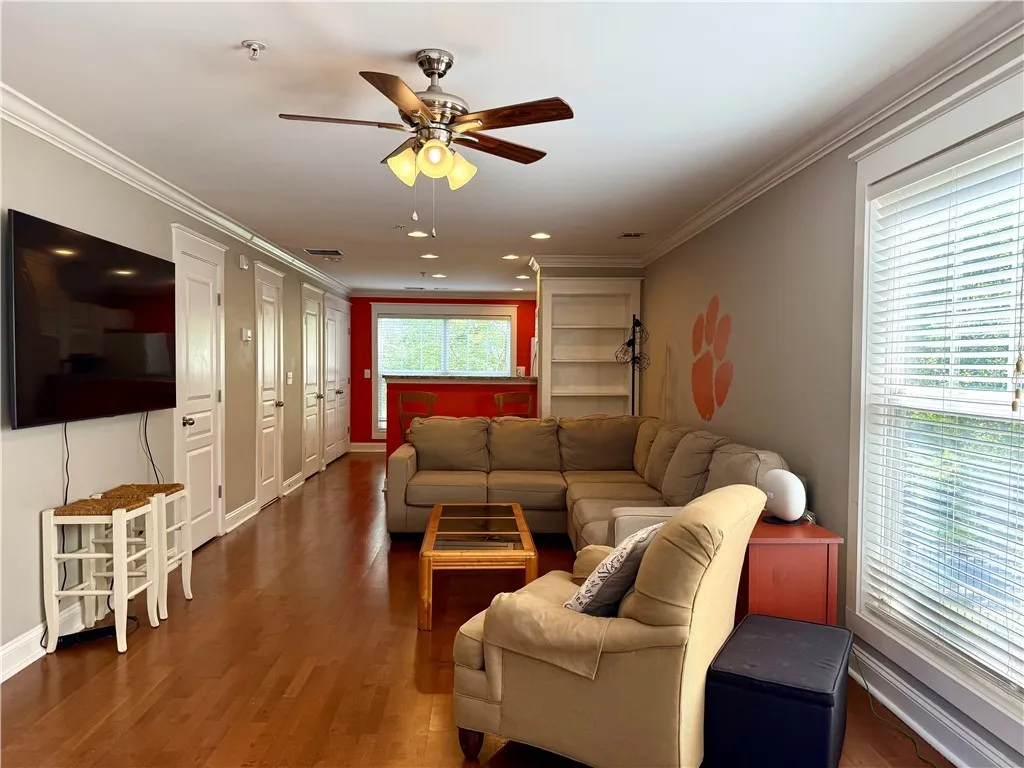 Property image 2 at 833 Old Greenville Highway, Clemson, SC 29631