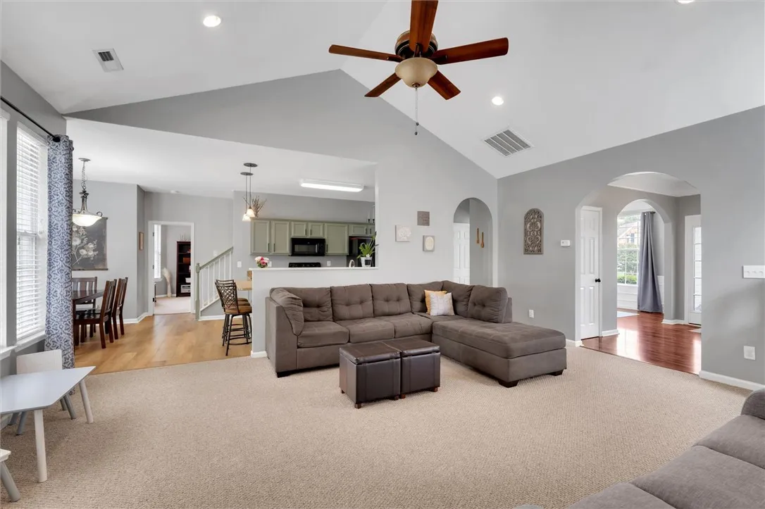 Property image 4 at 137 Worcester Lane, Easley, SC 29642