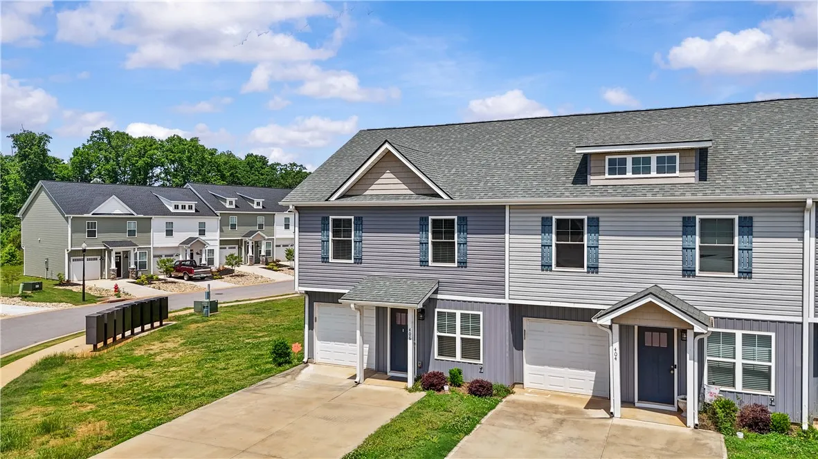 Property image 2 at 406 Bee Cove Way, Pendleton, SC 29670