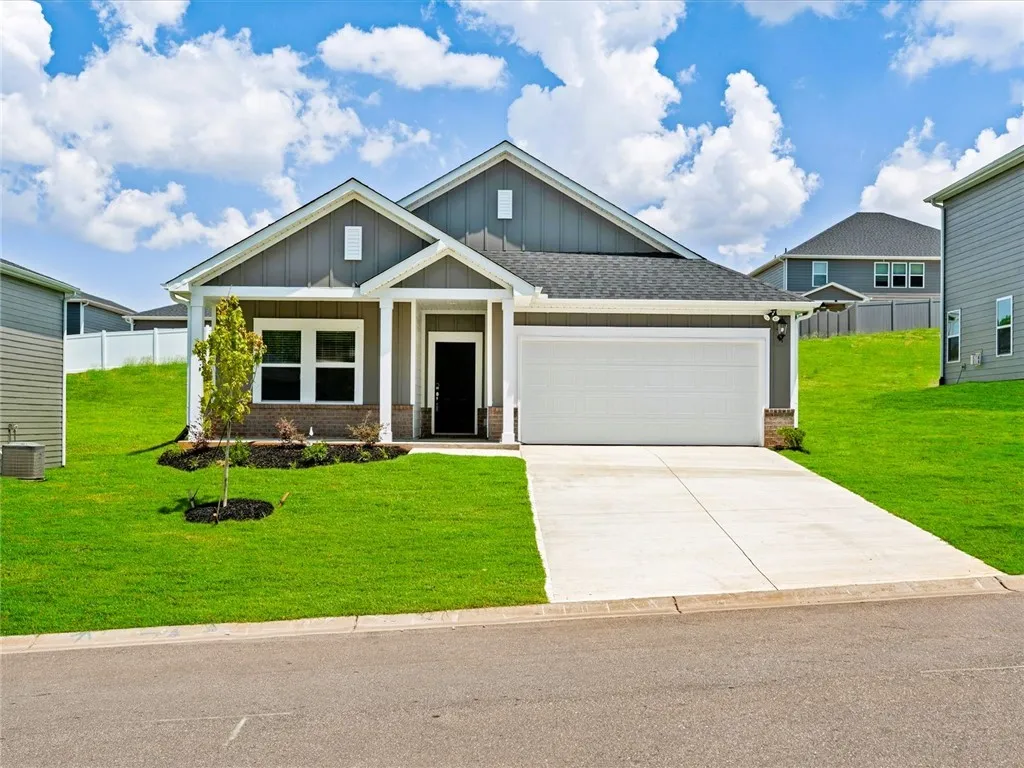 767 Burghley Circle