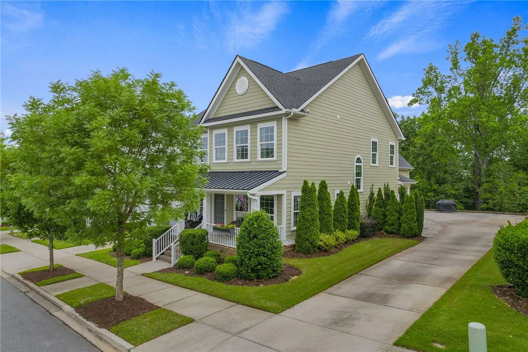 Property image 3 at 329 Algonquin Trail, Greenville, SC 29607