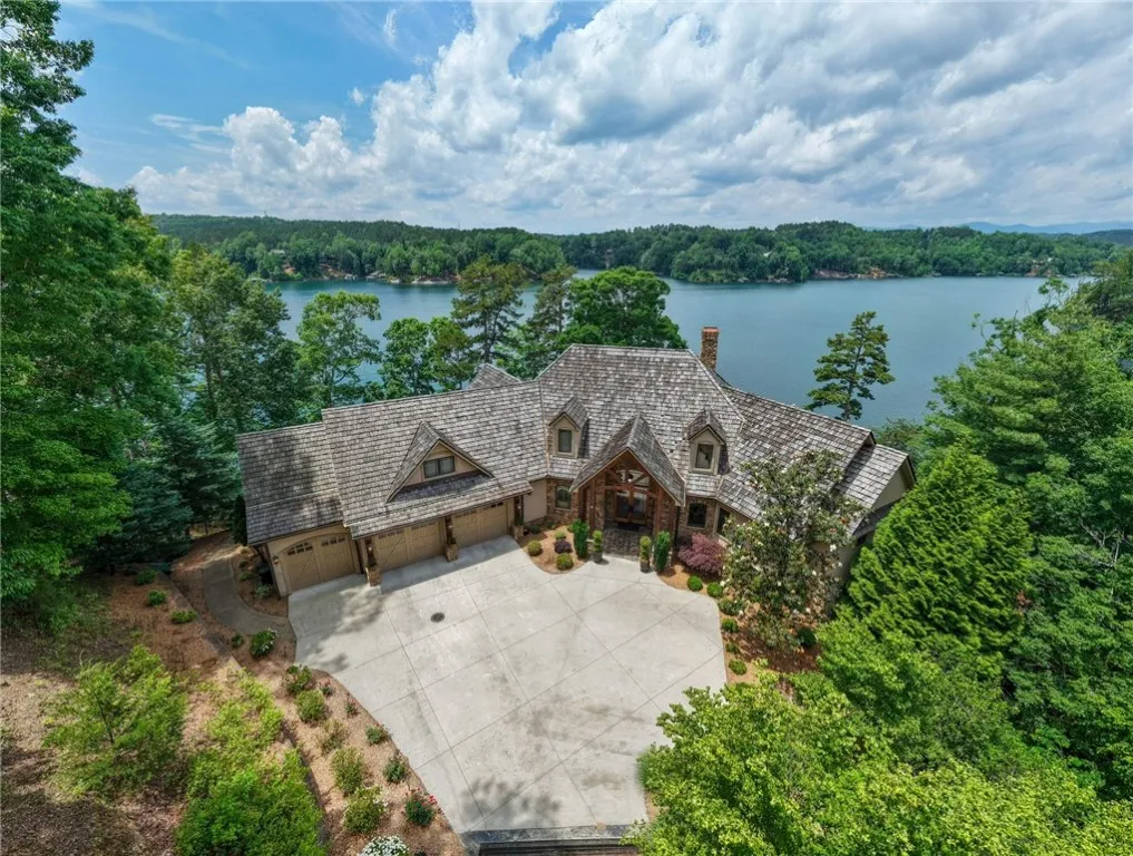 Property image 2 at 117 Misty Water Loop, Sunset, SC 29685