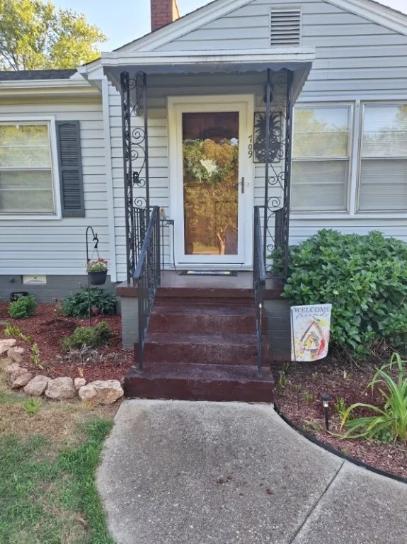 Property image 2 at 709 Ferry Street, Anderson, SC 29626