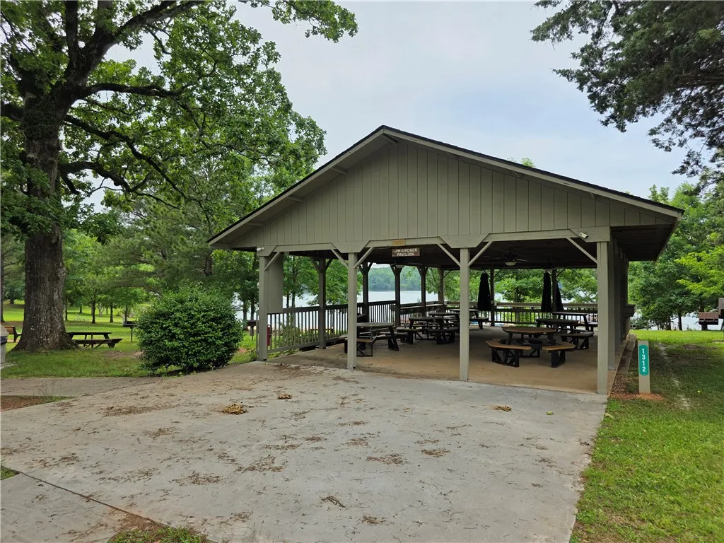 Property image 2 at 116 Oconee Avenue, Westminster, SC 29693