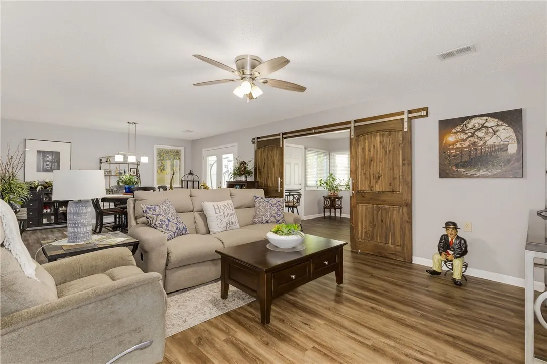Property image 5 at 102 Lakeside Court, Greenville, SC 29615