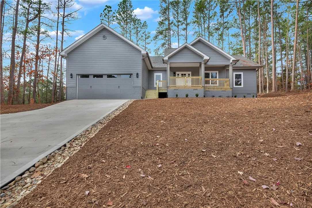40 Pine Garden Way Drive