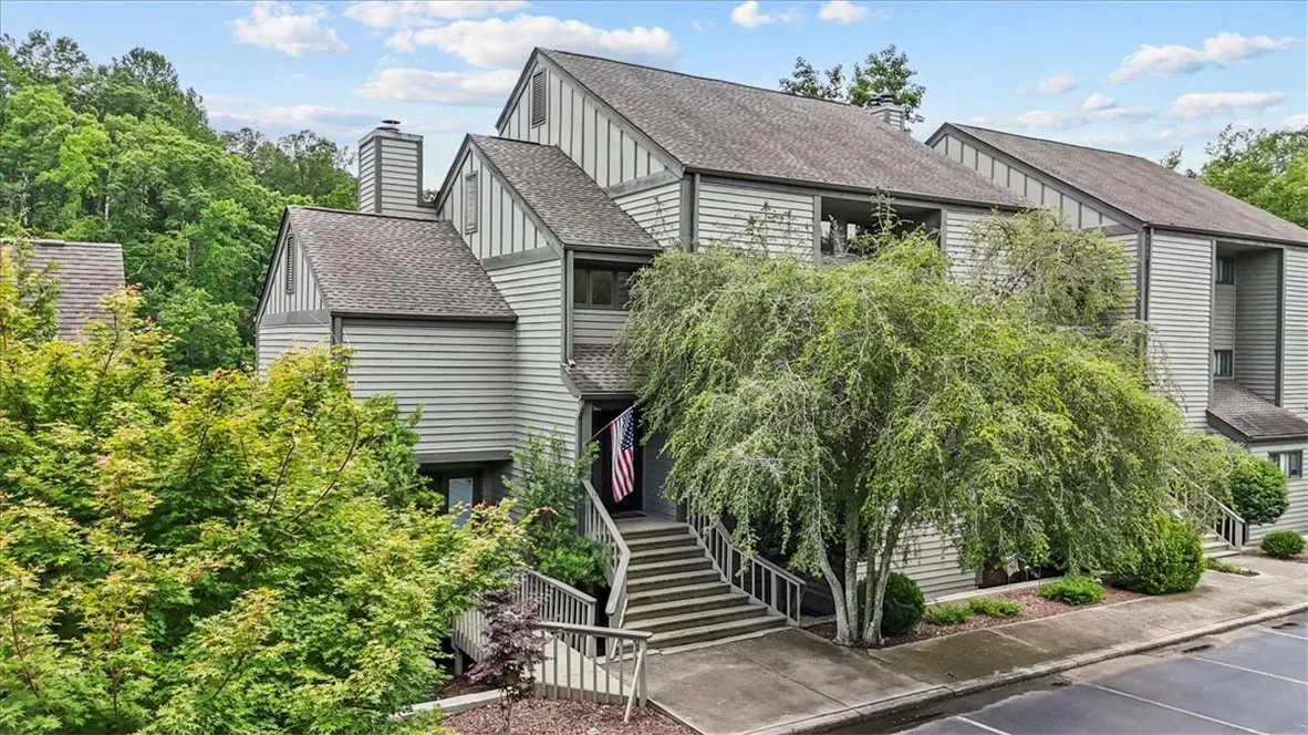 704 Loran Pointe Circle