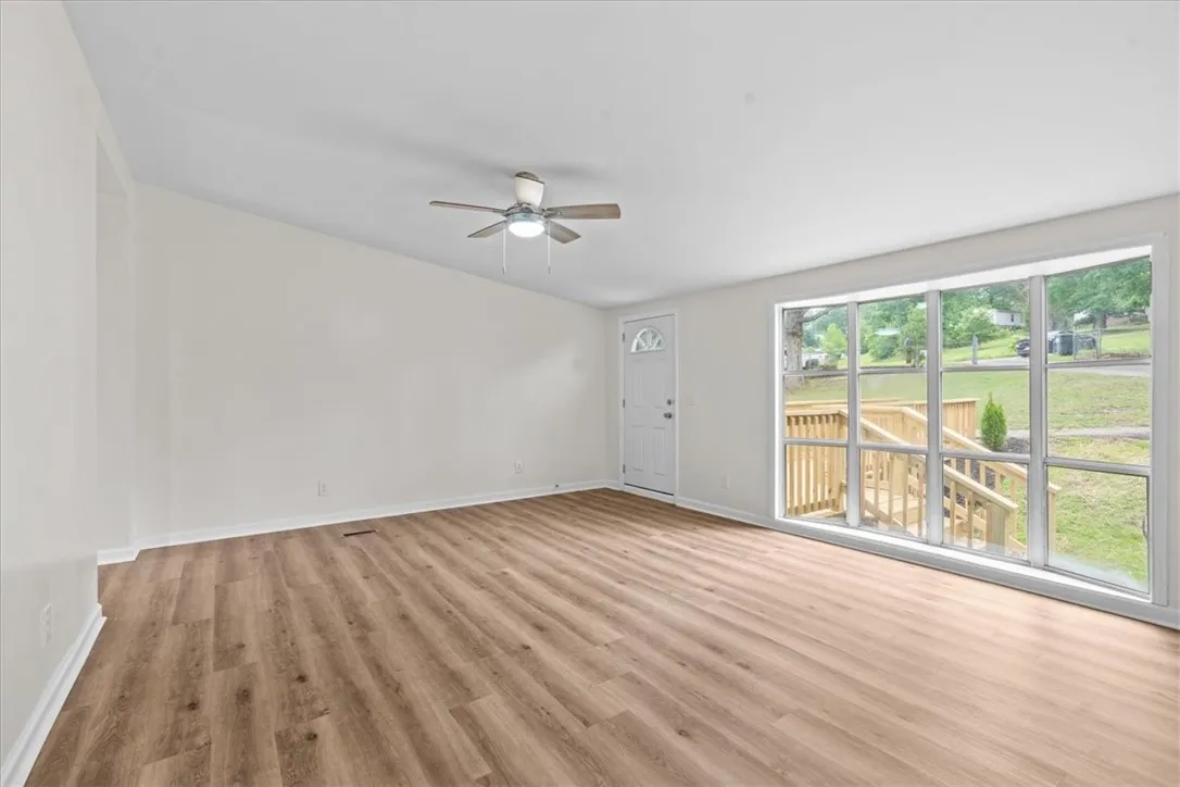 Property image 5 at 106 Blueforest Lane, Greenville, SC 29611