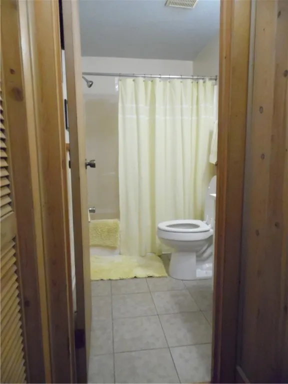 Property image 4 at 600 3 Captains Cove Court, Salem, SC 29676