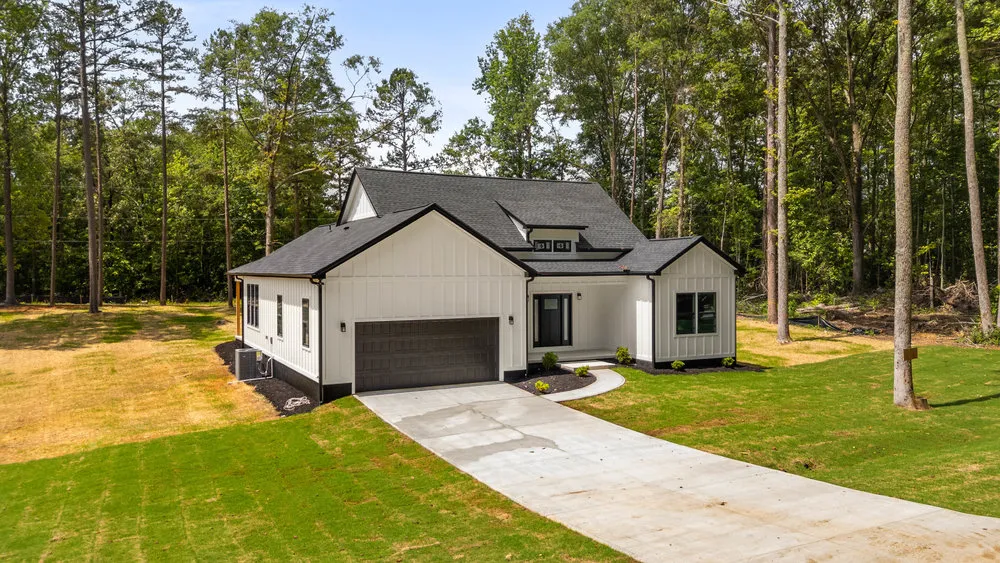 Property image 2 at 213 Chestnut Drive, Belton, SC 29627