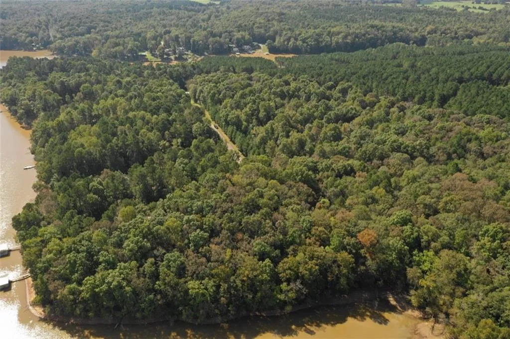 Property image 3 at 145 Waterside Drive, Iva, SC 29655