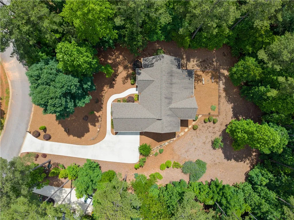 Property image 2 at 803 Gate View Court, Seneca, SC 29672