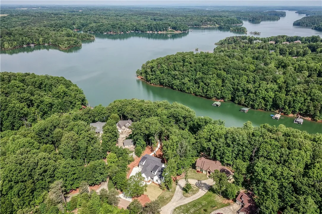Property image 2 at 229 Inlet Pointe Drive, Anderson, SC 29625