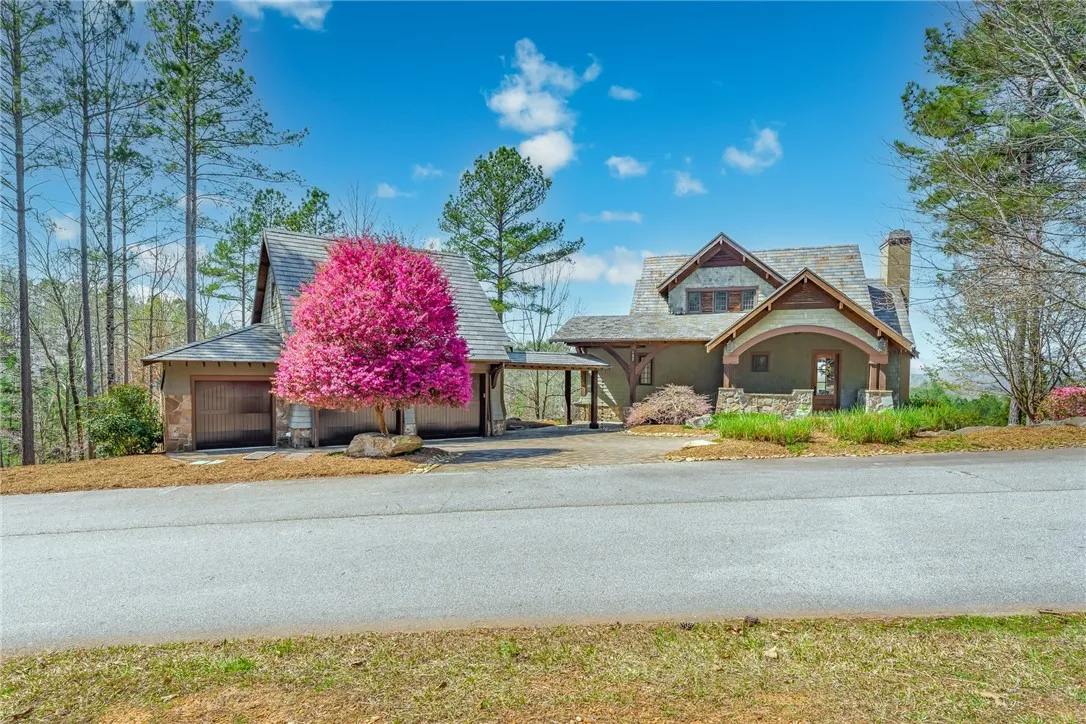 127 Button Bush Trail