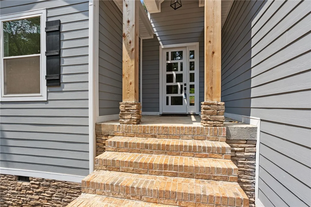 Property image 4 at 2705 Brook Hollow Drive, Seneca, SC 29678