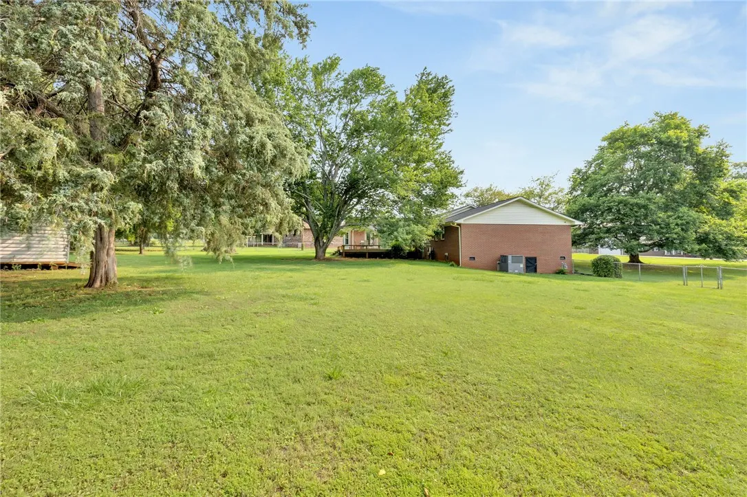 Property image 2 at 102 San Mateo Drive, Anderson, SC 29625