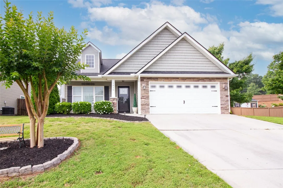Property image 3 at 1016 Whirlaway Circle, Anderson, SC 29621