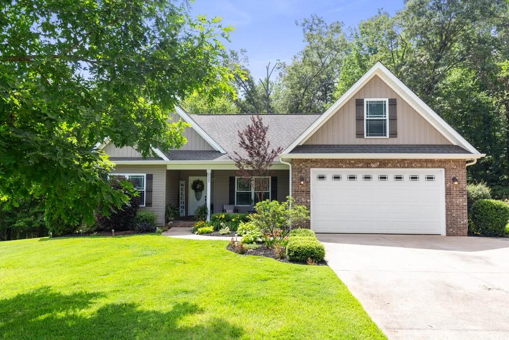 Property image 2 at 6352 Valley Farm Road, Seneca, SC 29678