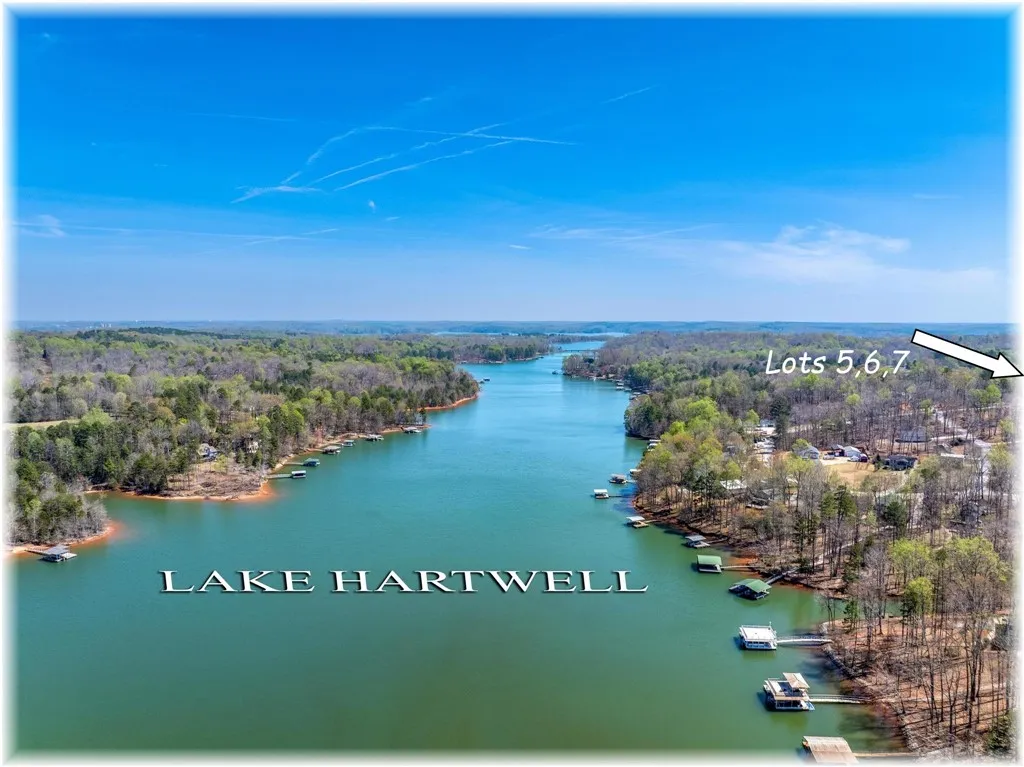 Property image 3 at 620 Lynnhaven Drive, Seneca, SC 29678