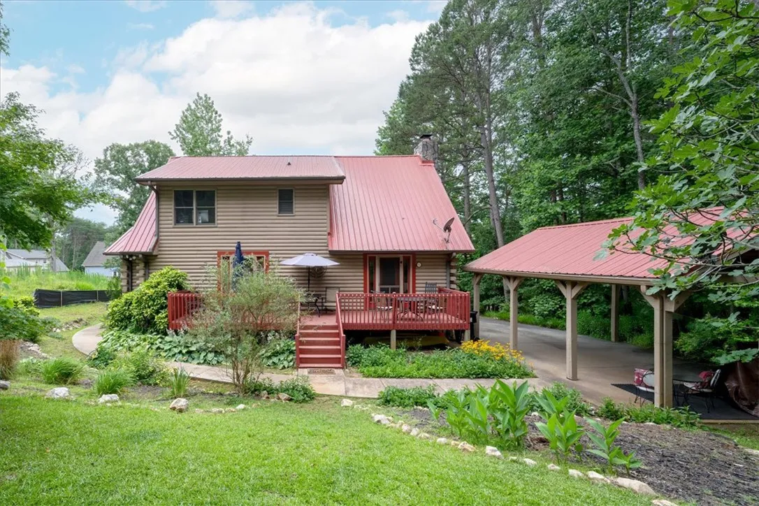 Property image 4 at 305 Mount Bay Drive, Westminster, SC 29693