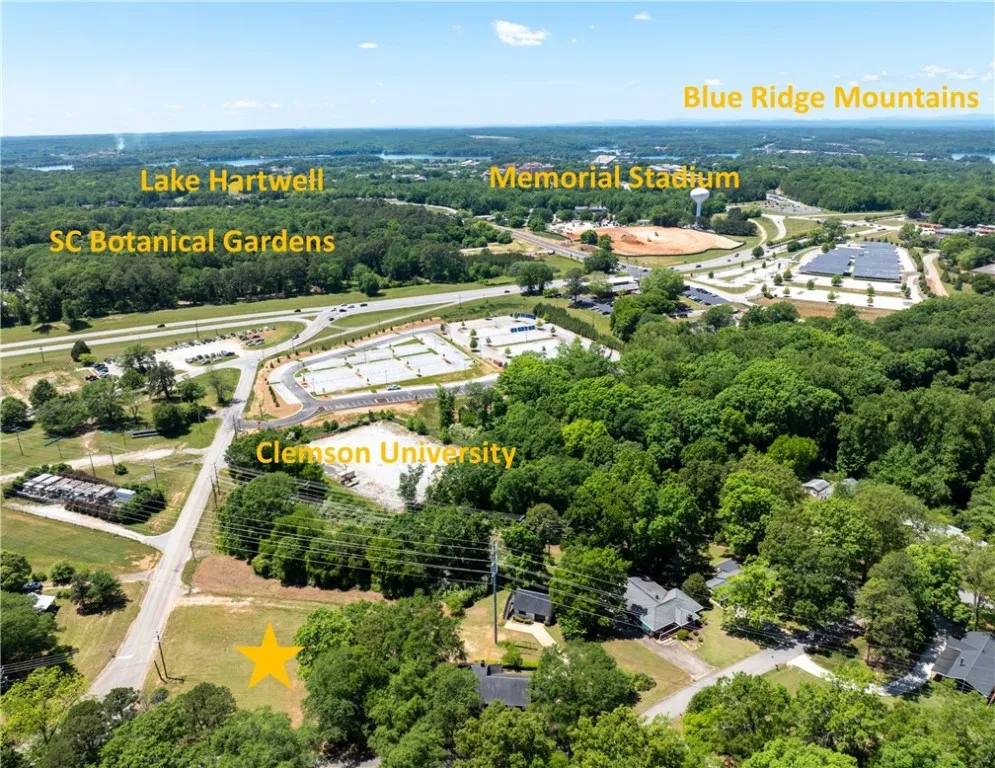 Property image 3 at 100 Ridgeview Drive, Clemson, SC 29631