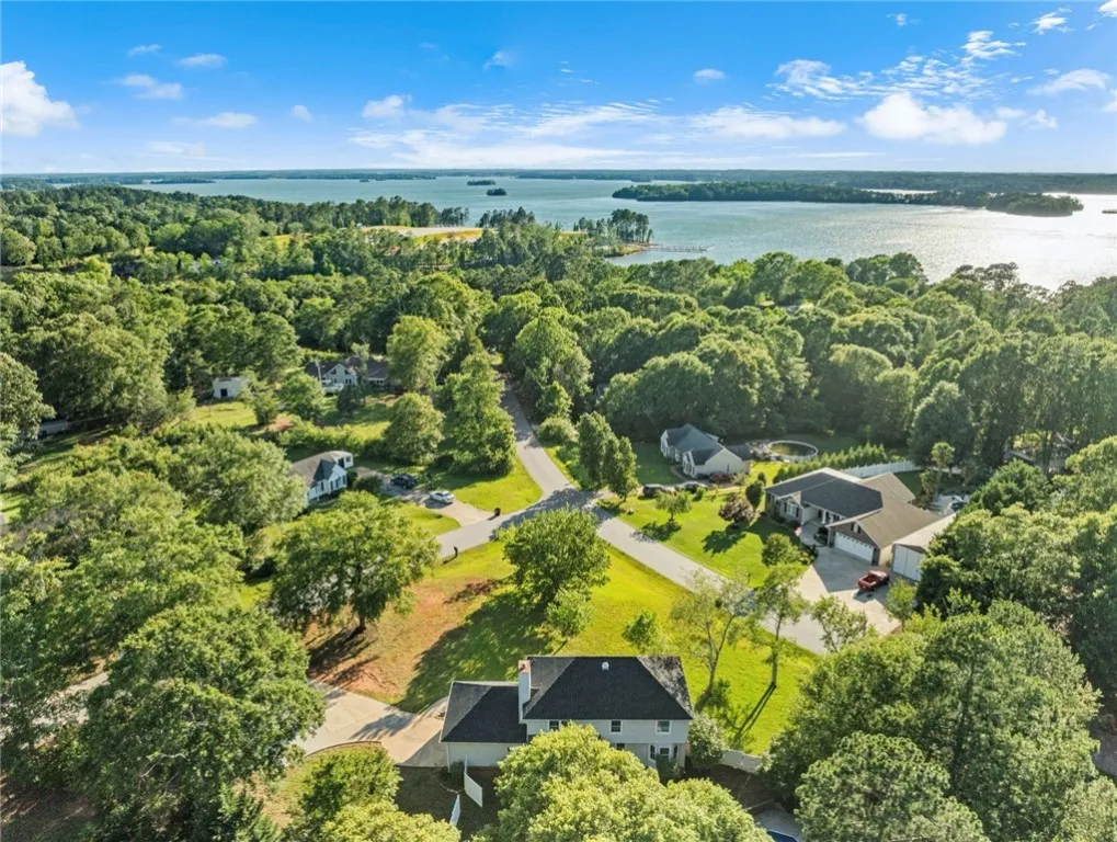 Property image 2 at 612 Walnut Way, Anderson, SC 29626