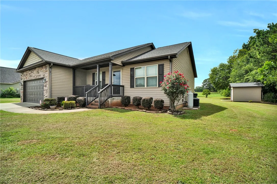 Property image 5 at 102 Tea Leaf Court, Anderson, SC 29626