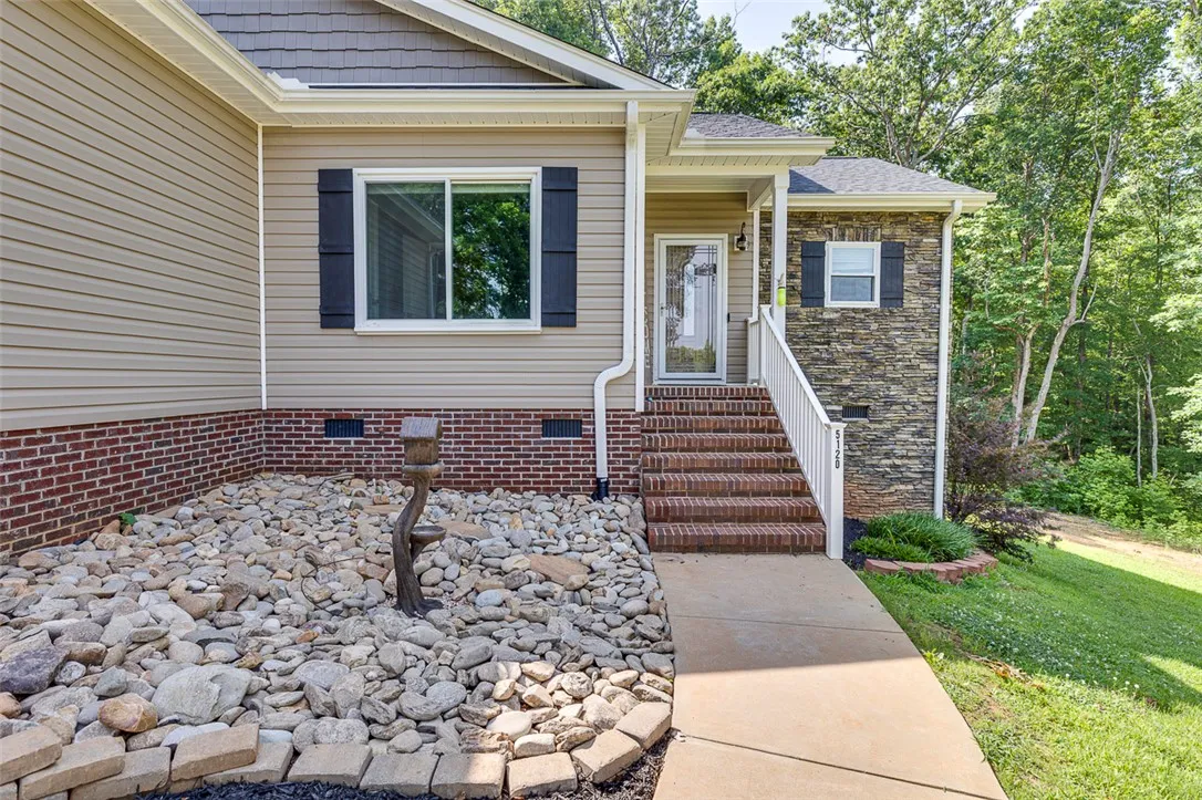 Property image 4 at 5120 Sunset Ridge, Easley, SC 29642