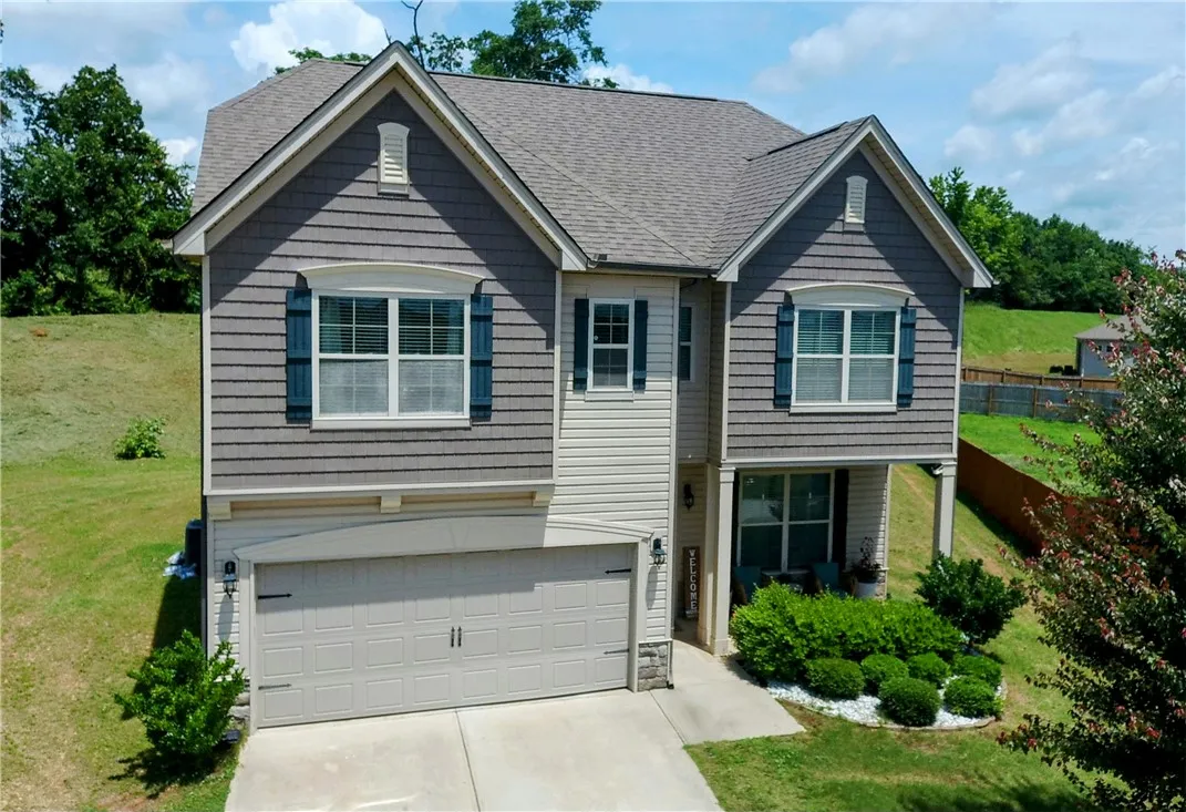 406 Willow Grove Way