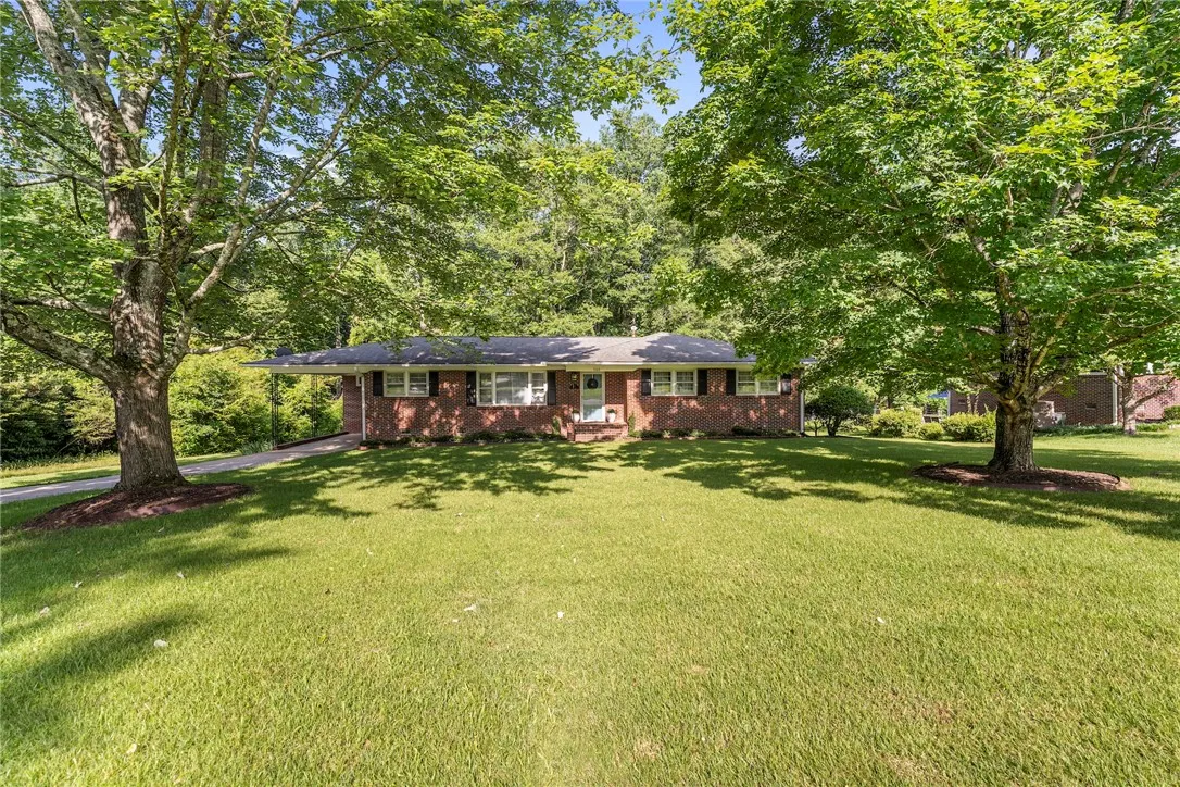 Property image 4 at 502 Forest Lane, Belton, SC 29627