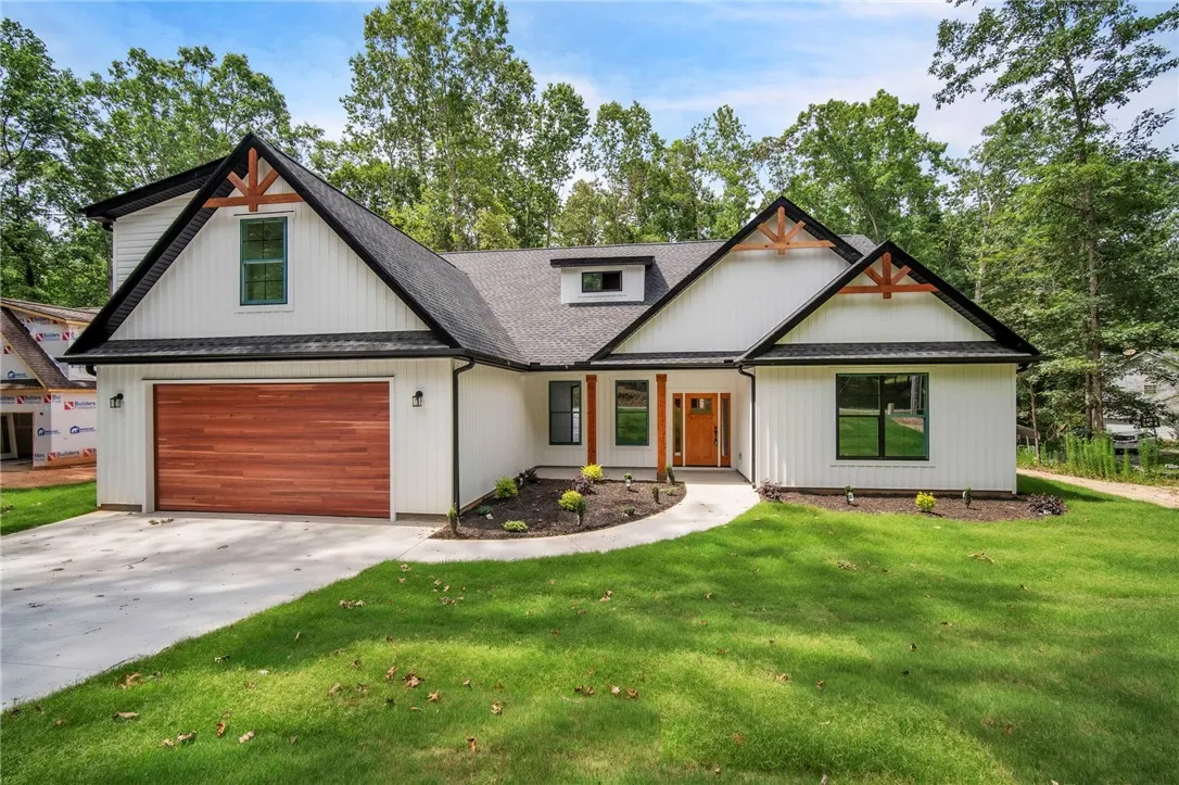 Property image 2 at 107 Circle Drive, Townville, SC 29689
