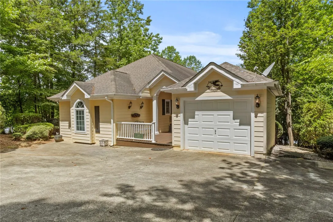 Property image 3 at 102 Happy Hollow Court, Tamassee, SC 29686