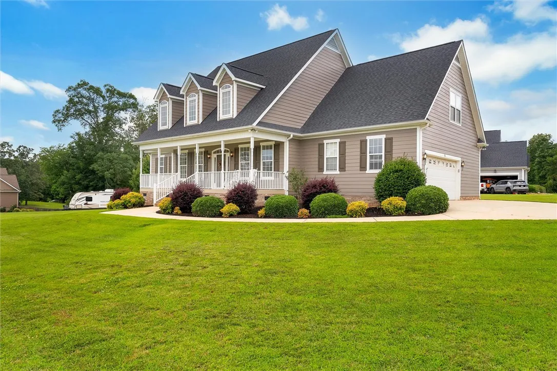 Property image 2 at 101 Edens Garden Way, Six Mile, SC 29682
