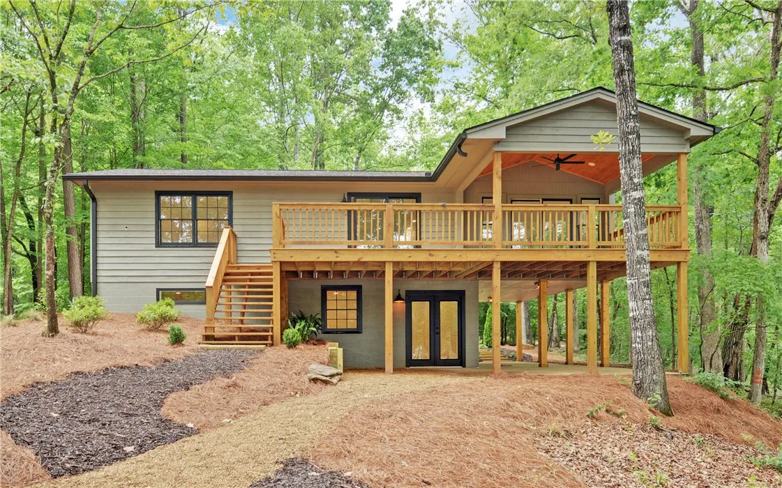 276 Cross Creek Lane 340 Currahee Trail