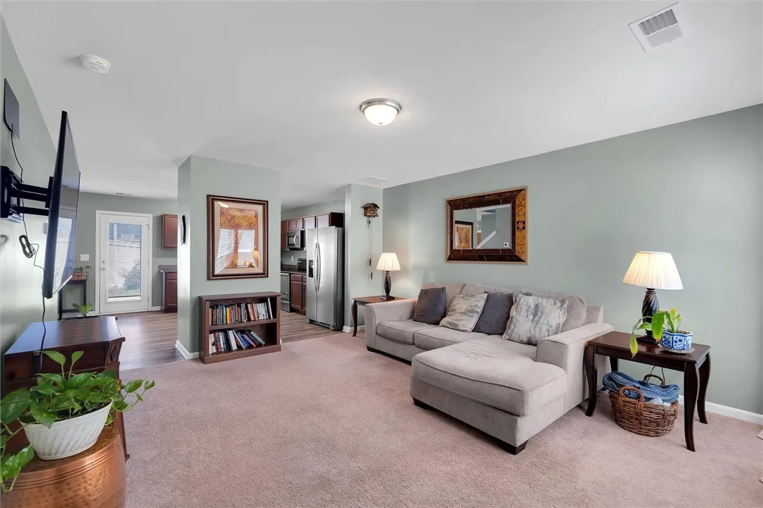 Property image 4 at 131 Colonial Walk, Pickens, SC 29671