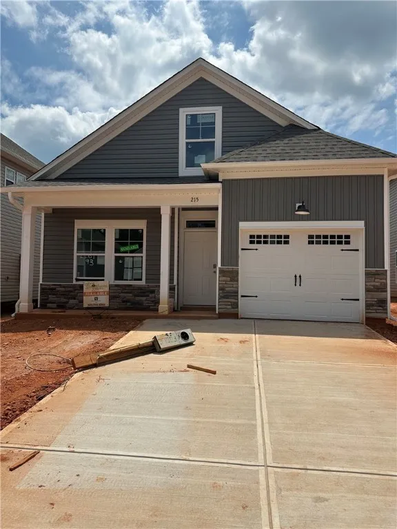 215 Brown Circle