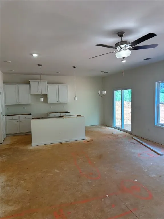 Property image 4 at 218 Brown Circle, Easley, SC 29642