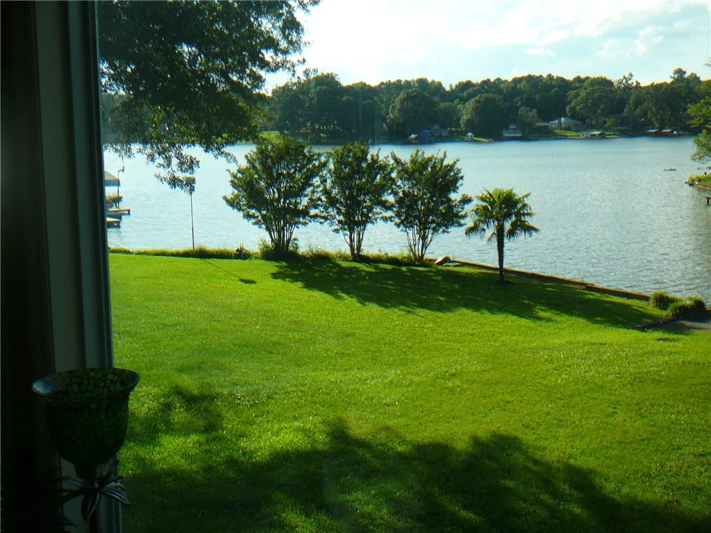 Property image 2 at 2213 Broadway Lake Road, Anderson, SC 29621